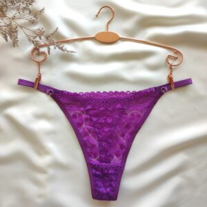 tanga semihilo regulable encaje morado modelo dalia